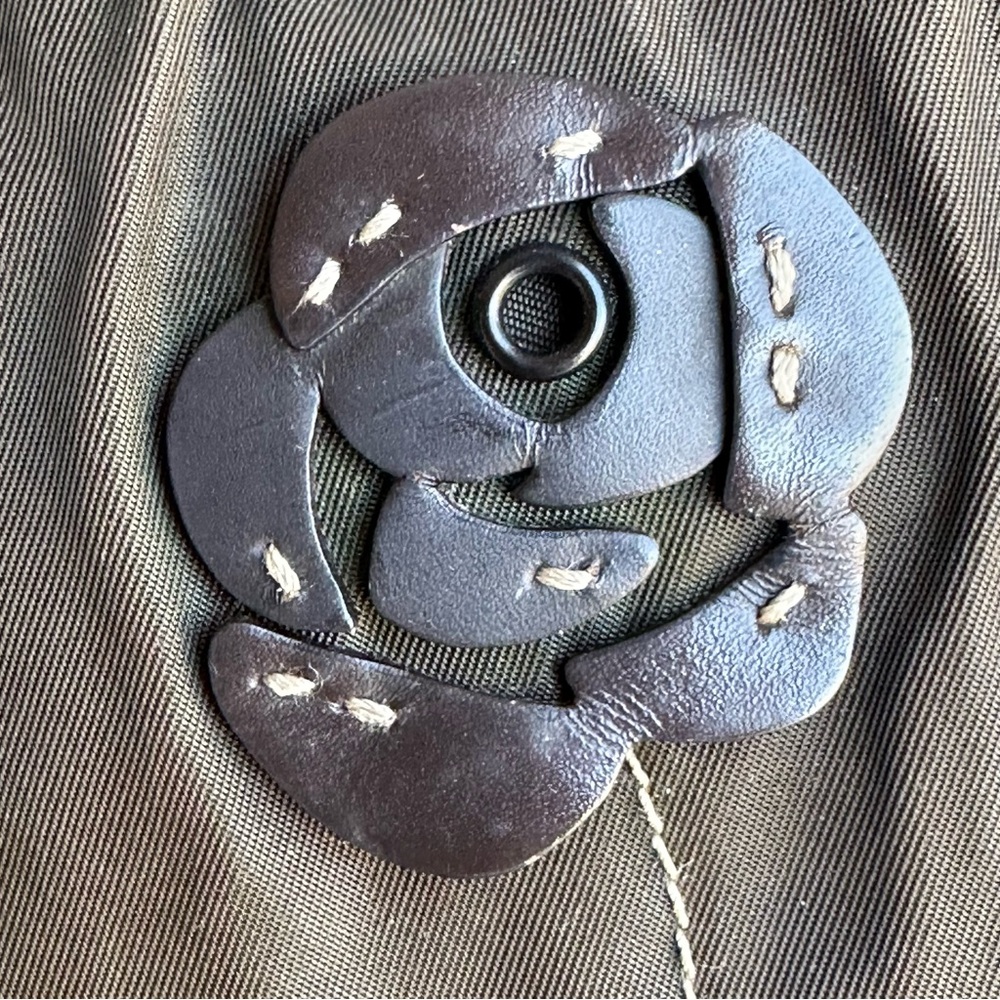 Prada Tessuto Fiori Flower Vintage Khaki Green Nylon/Leather Shoulder Bag - Picture 13 of 16